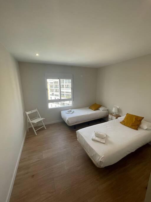 Centrico De Diseno En Calle Tres Forques,valencia Appartement Valence